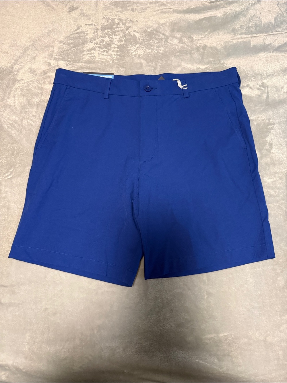 Vineyard Vines Lightweight OTG Short Size 33 NWT